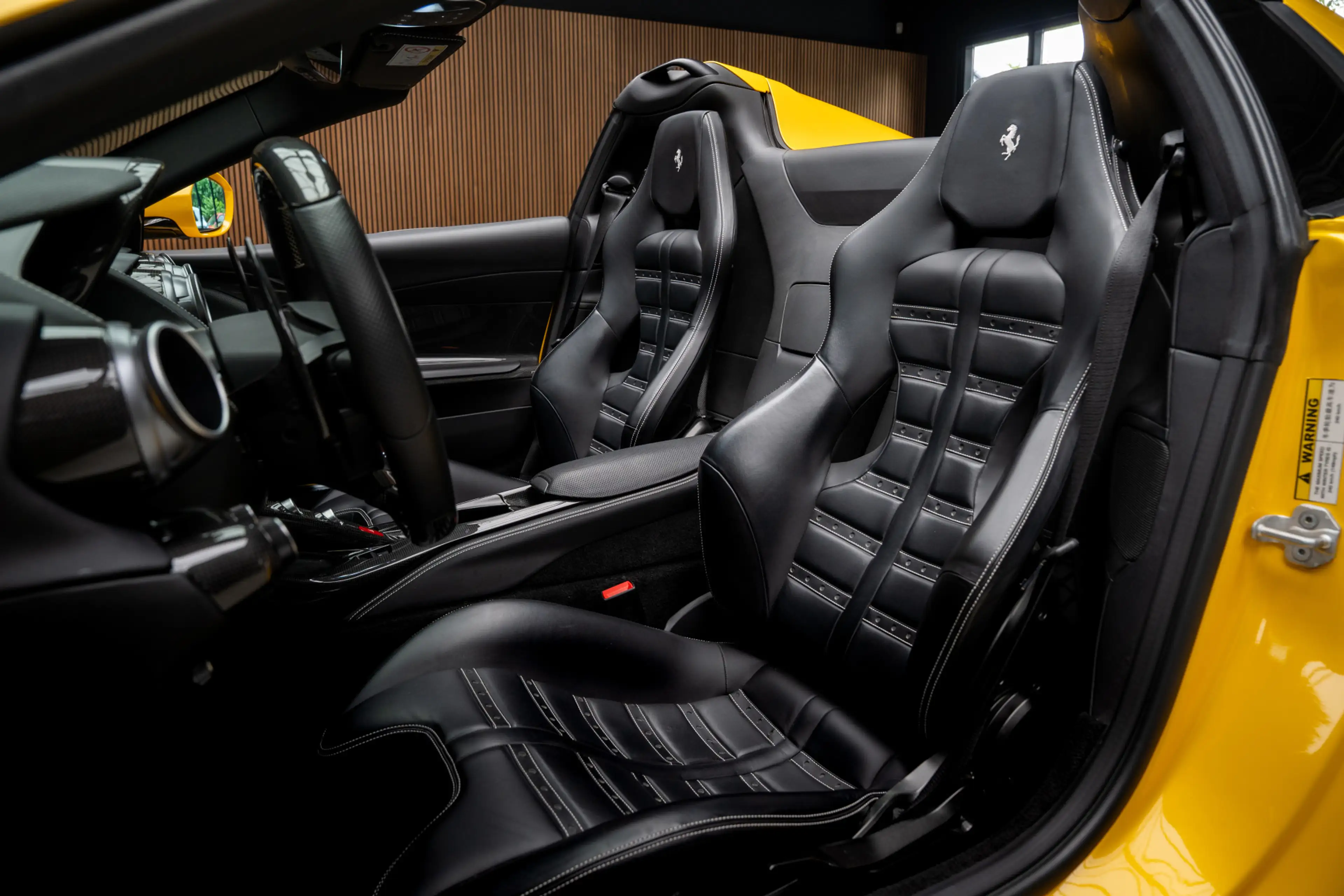 Ferrari 812 GTS 6.5 V12 HELE Full carbon  360° Lift Passenger — photo 2