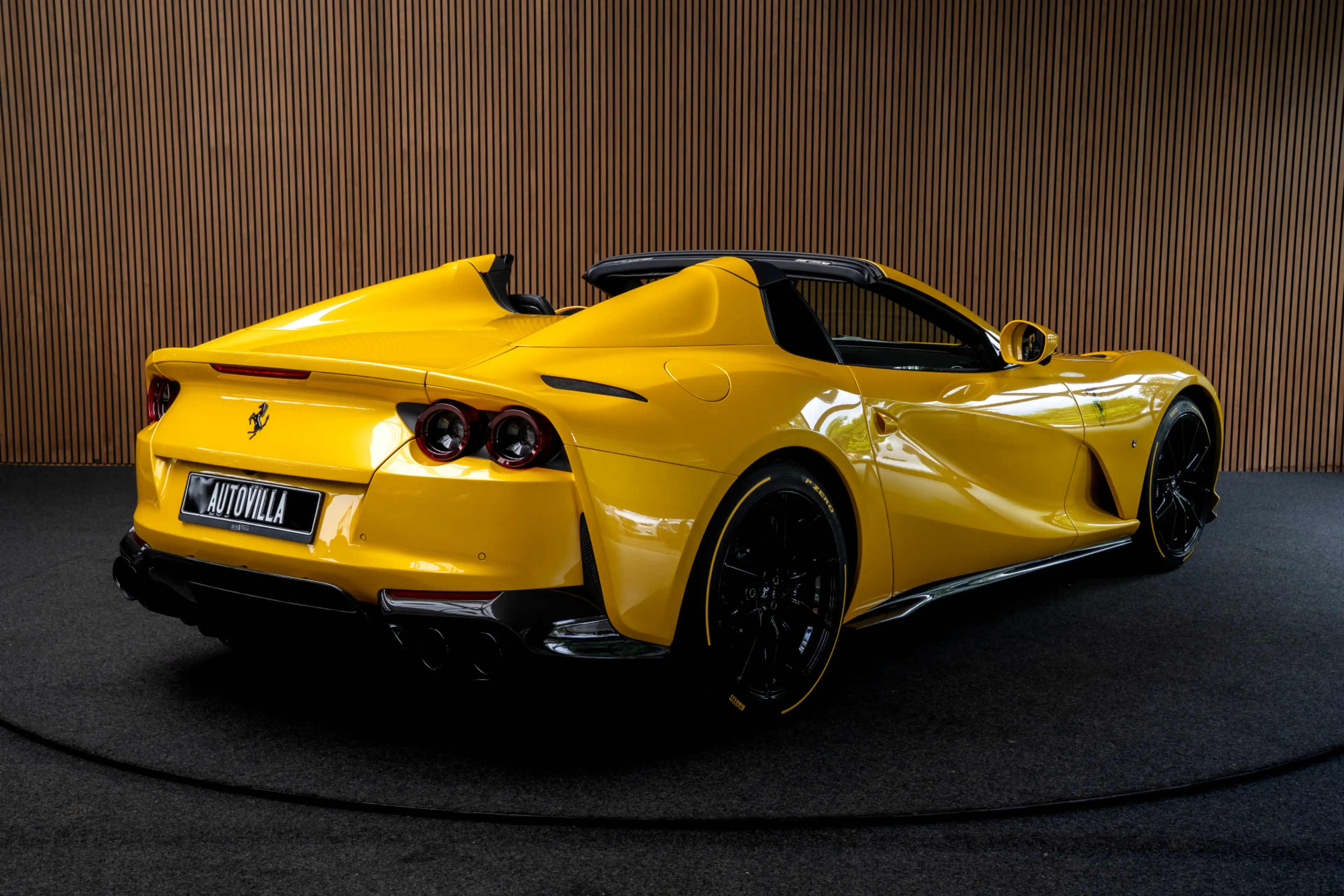 Ferrari 812 GTS 6.5 V12 HELE Full carbon  360° Lift Passenger — photo 7
