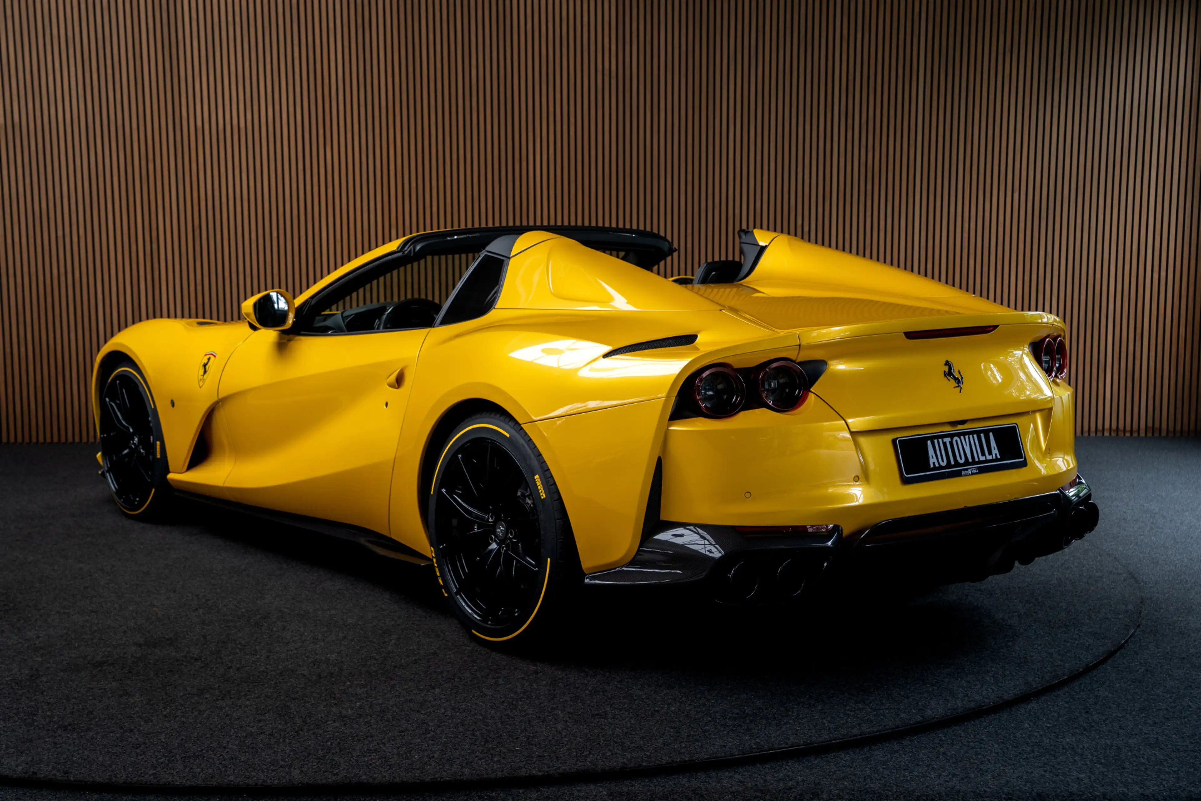 Ferrari 812 GTS 6.5 V12 HELE Full carbon  360° Lift Passenger — photo 5