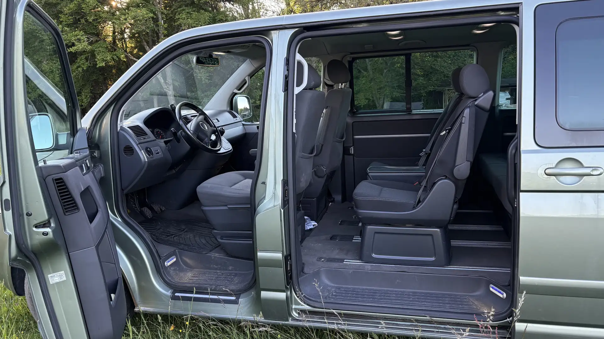 Volkswagen T5 Multivan Comfortline - 2