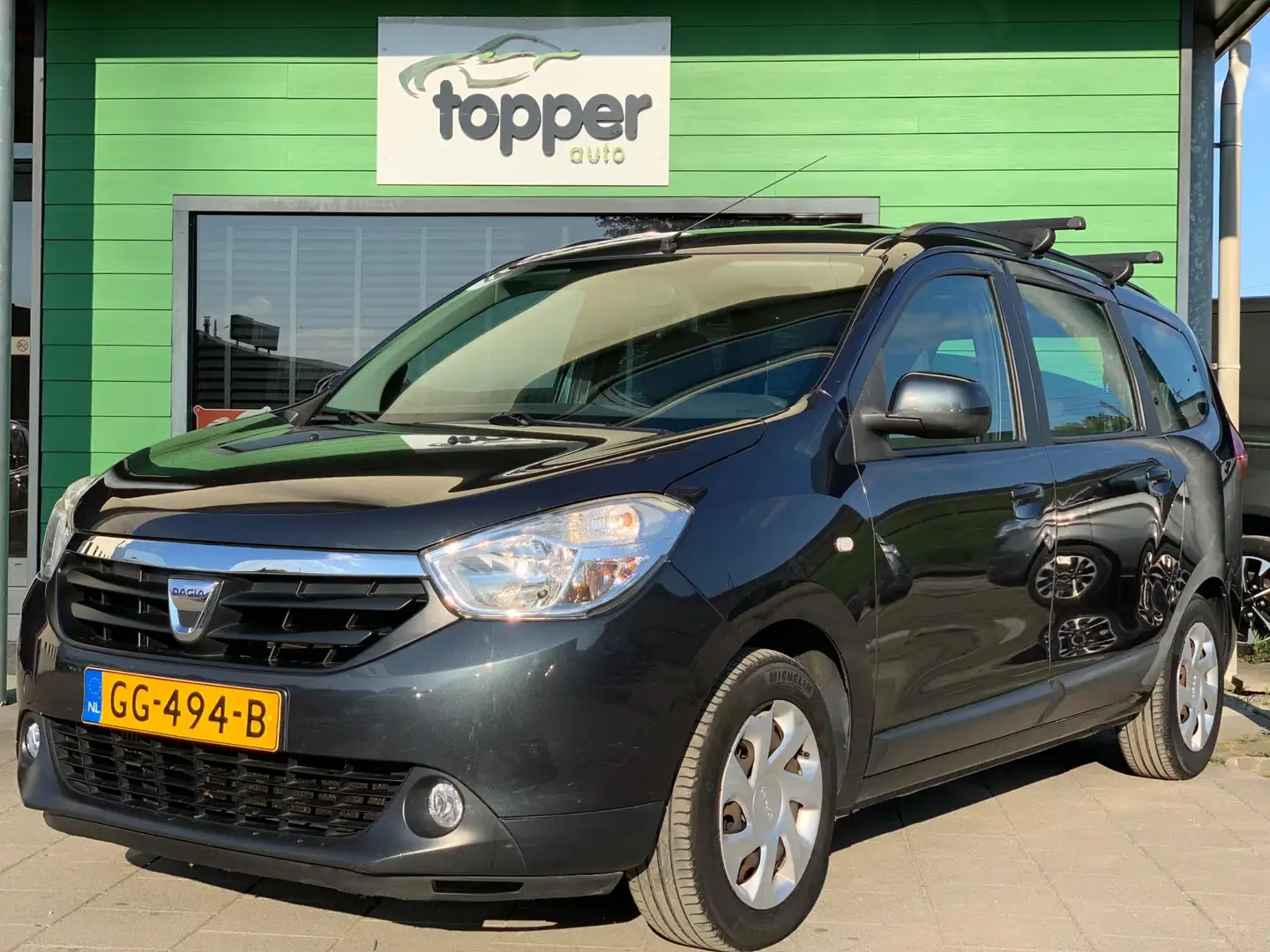 Dacia Lodgy 1.2 TCe Lauréate | 7 Persoons | CruiseControl | Ai Szürke - 1