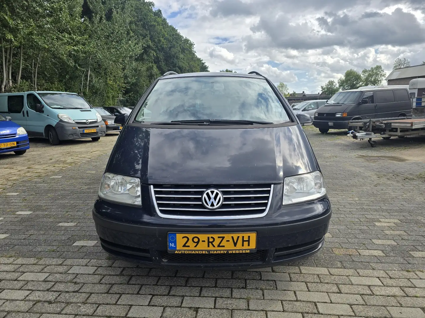 Volkswagen Sharan 2.0 Blauw - 2
