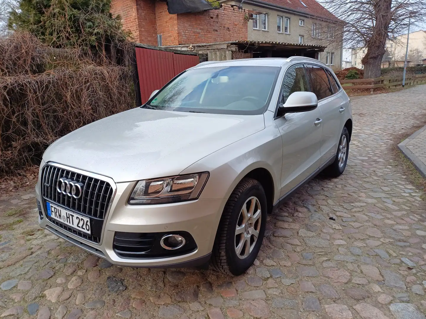 Audi Q5 2.0 TDI quattro (clean diesel) S tronic Silber - 1