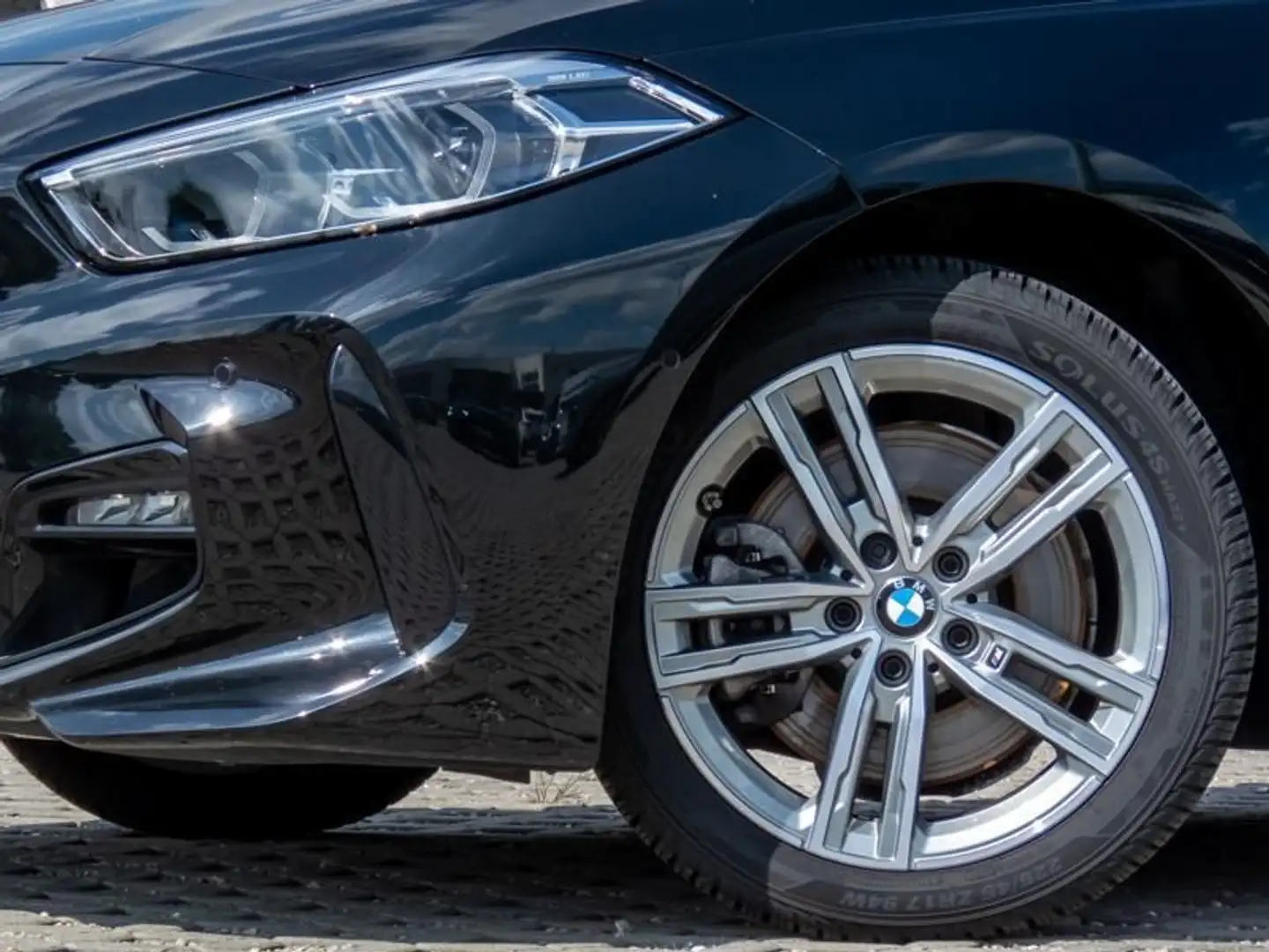 BMW 120 120i M SPORT Noir - 1