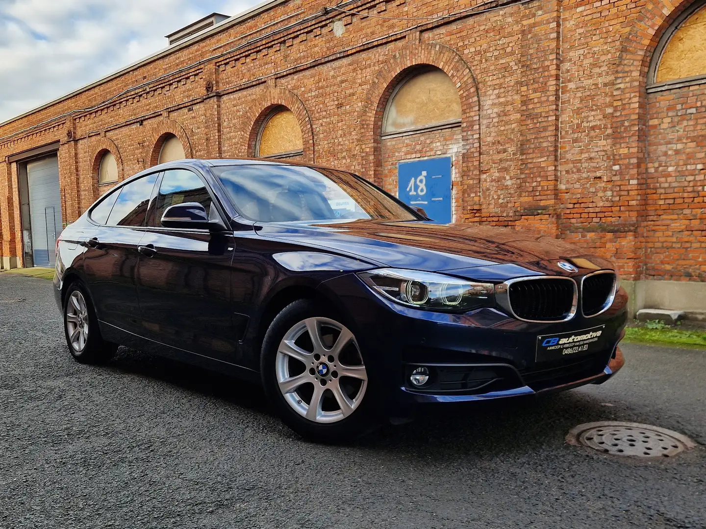 BMW 318 Gran Turismo  *Navi *LED *Leder *Trekhaak Bleu - 1