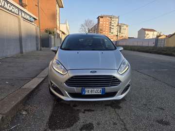 1.4 Titanium Gpl 95cv E6