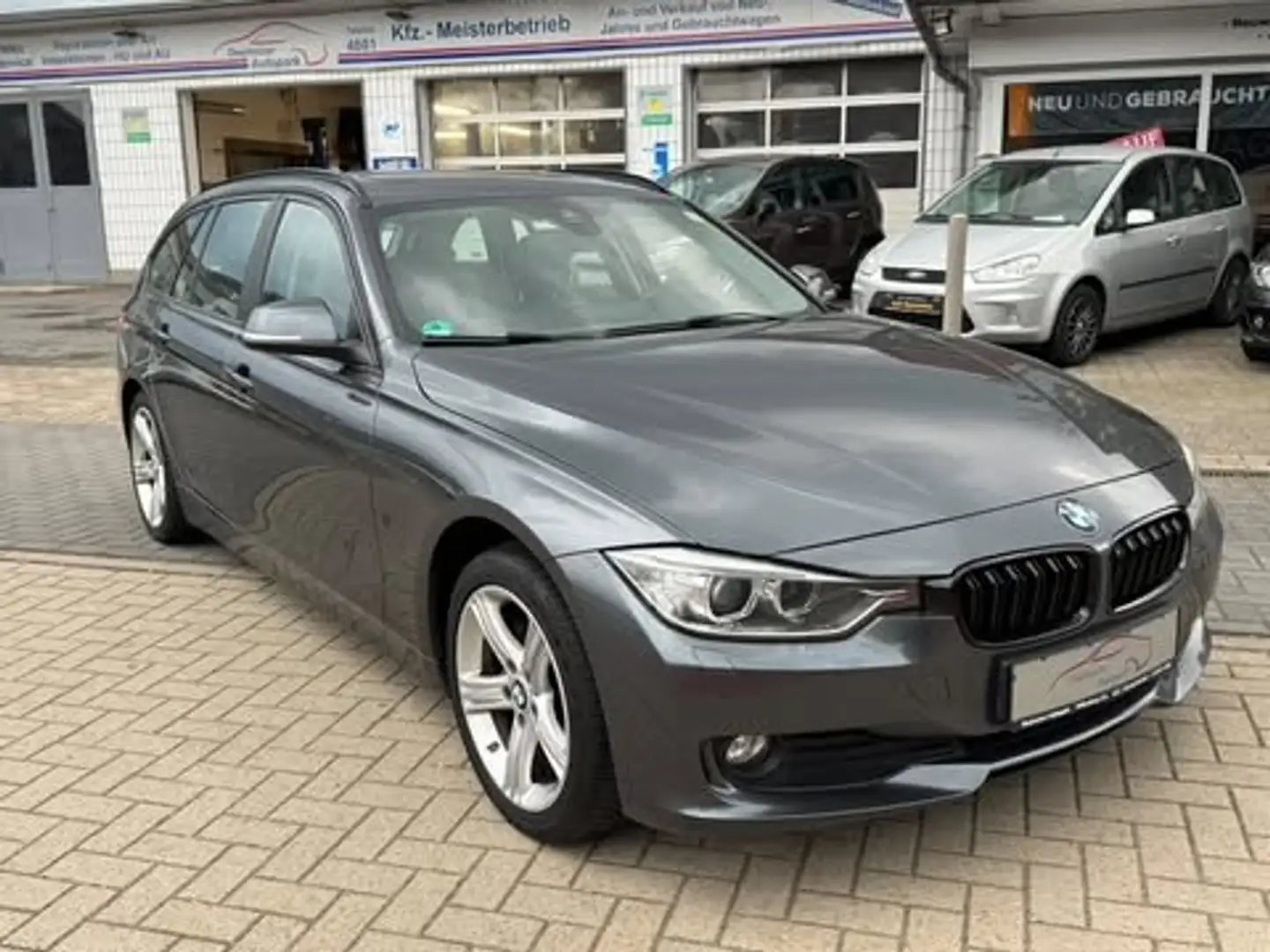 BMW 320 "320D"TOP"TÜV"NAVI"BI-XENON"PANO" Grau - 2