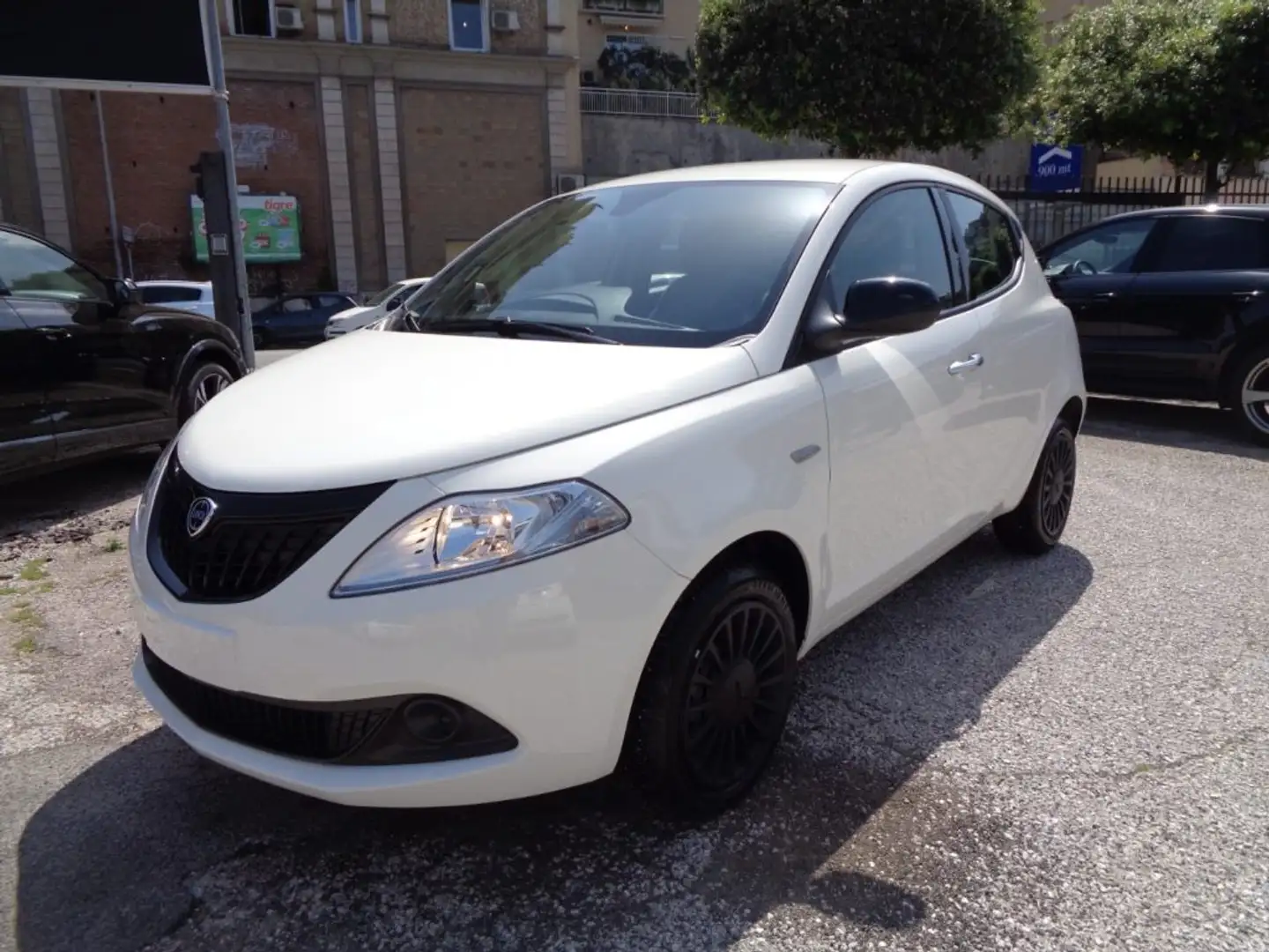 Lancia Ypsilon 1000 HYBRID ORO 70CV ITALIA PREZZO SENZA VINCOLI Bianco - 2