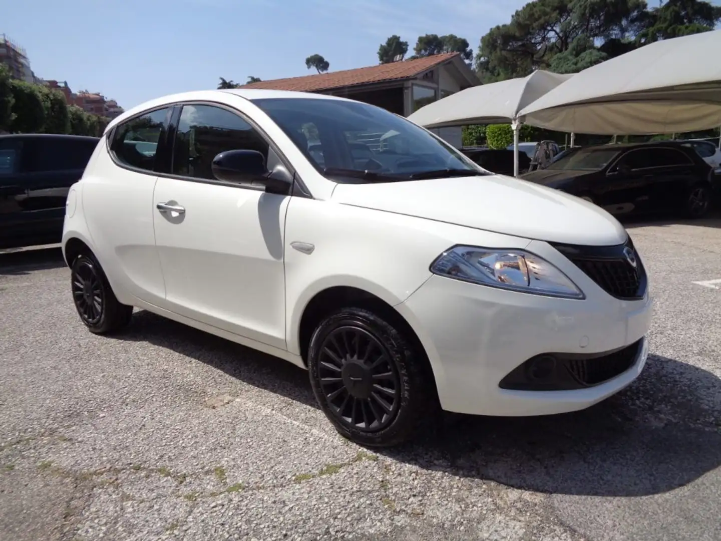 Lancia Ypsilon 1000 HYBRID ORO 70CV ITALIA PREZZO SENZA VINCOLI Bianco - 1