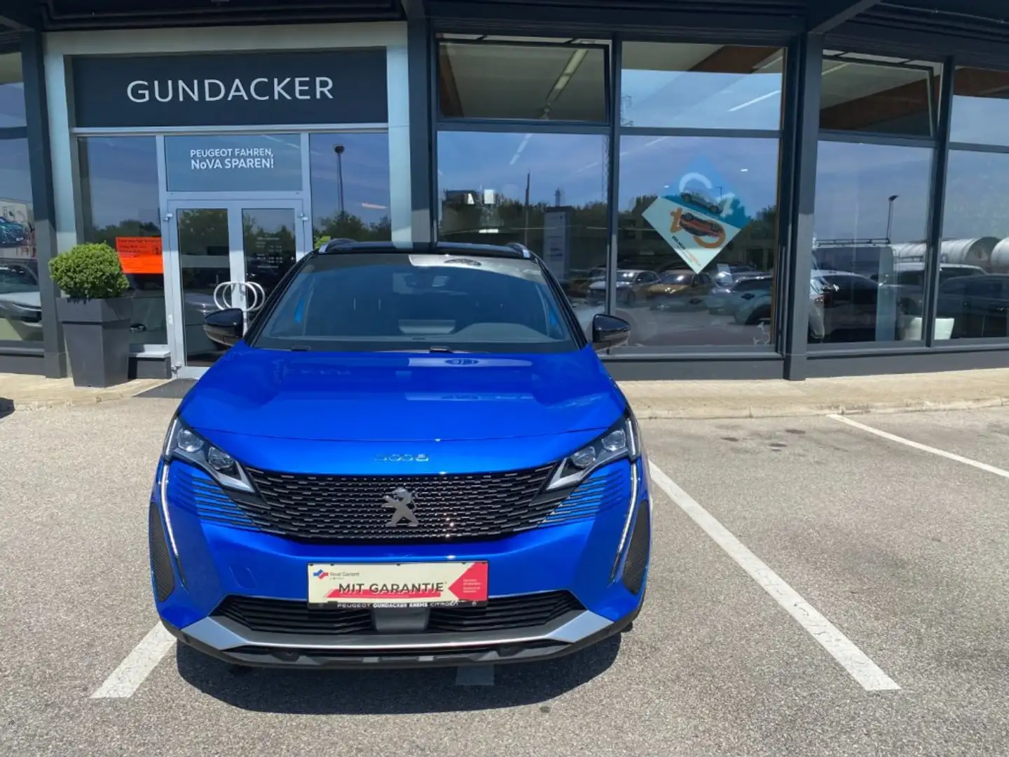Peugeot 3008 GT PT130 Bleu - 2