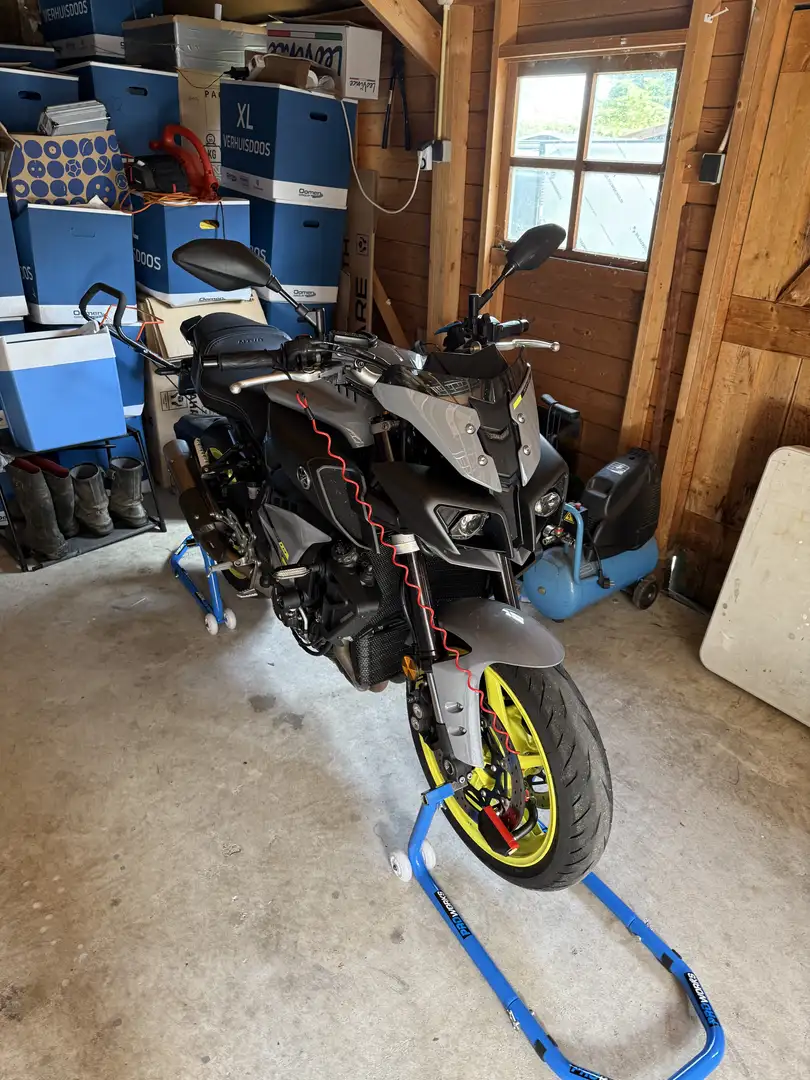 Yamaha MT-10 - 1