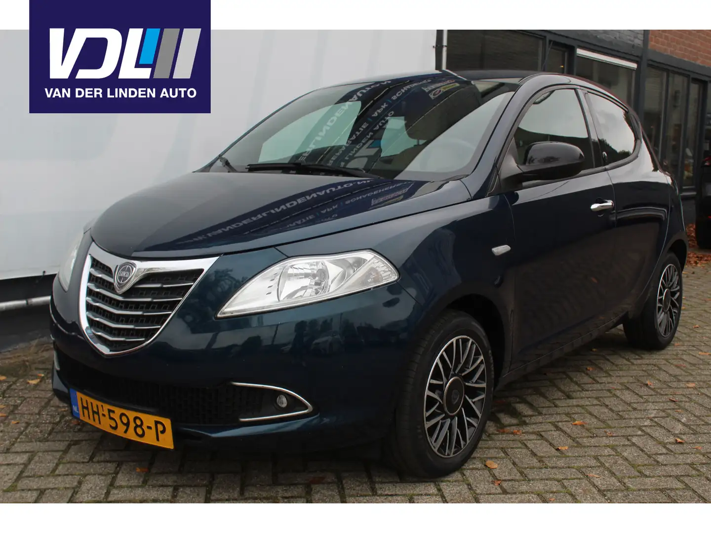 Lancia Ypsilon 0.9 TwinAir 30th Anniversary Airco l Elek. ramen Grau - 1