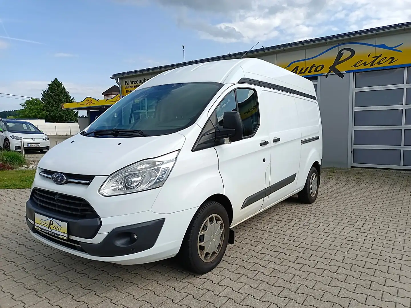 Ford Transit Custom Kasten 2,0 TDCi L2H2 340 Trend *HD *2x Schiebetür Bílá - 1