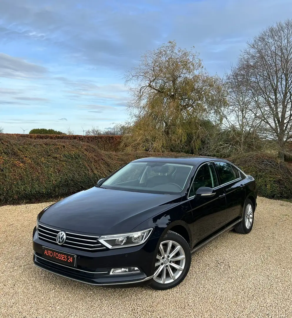 Volkswagen Passat 1.6 CR TDi Highline 120 CV FULL OPTIONS TVA INCLU Schwarz - 1