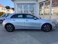 Mercedes-Benz A 180 d *Automatik*Navi*R.Kam*Euro6* Argent - thumbnail 5