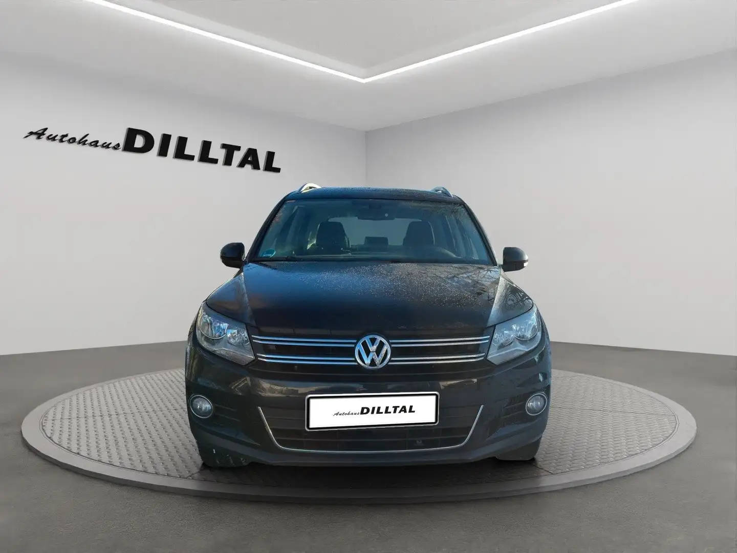 Volkswagen Tiguan Sport & Style*Kamera*Sitzheizung* - 2