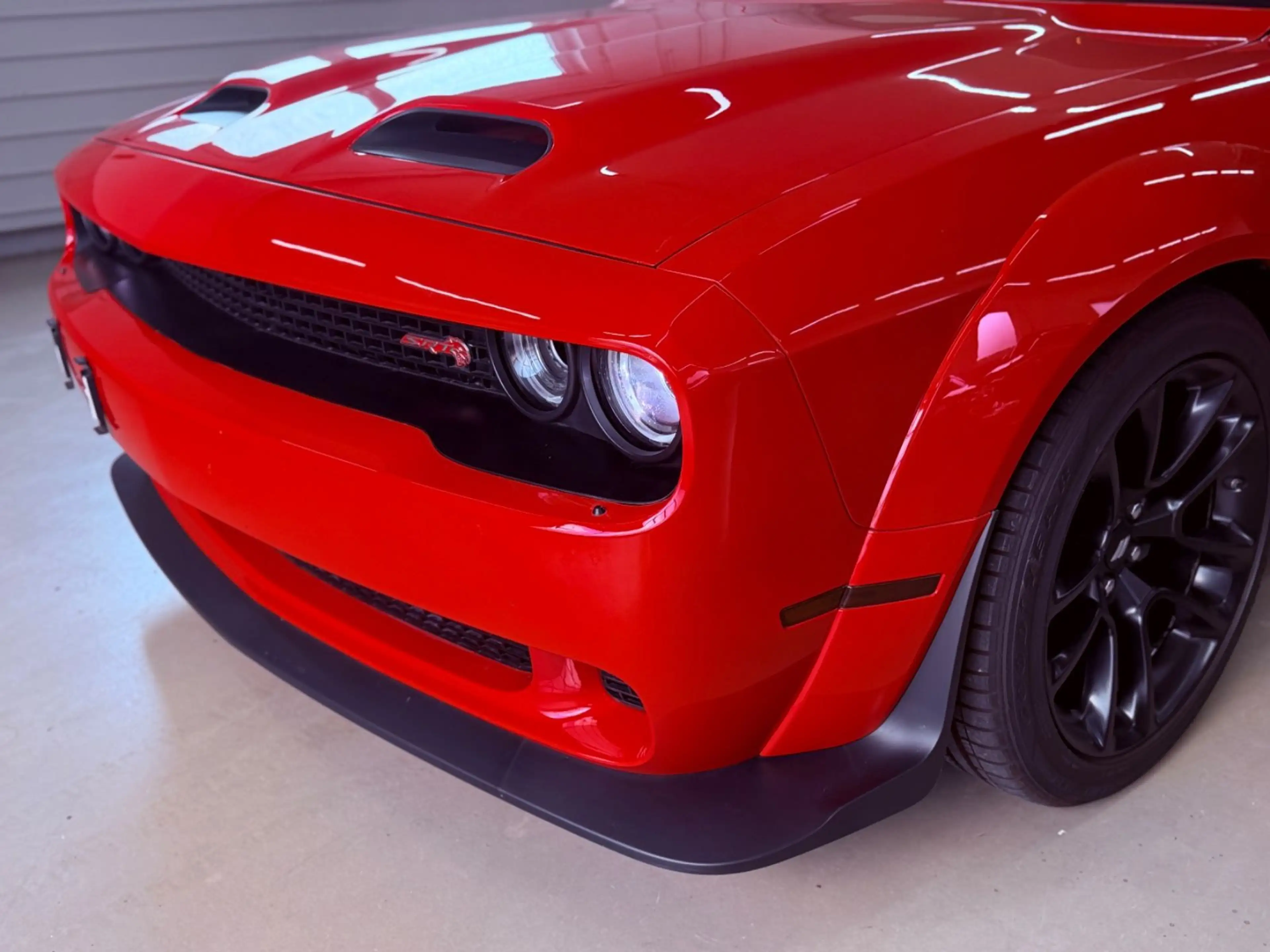 Dodge Challenger /6.4/V8/WIDEBODY — photo 9