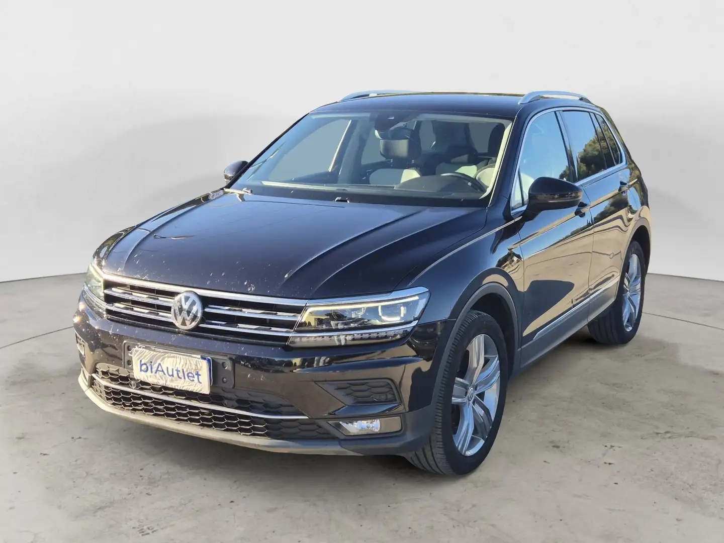 Volkswagen Tiguan 2.0 tdi Advanced 4motion 150cv dsg Schwarz - 1