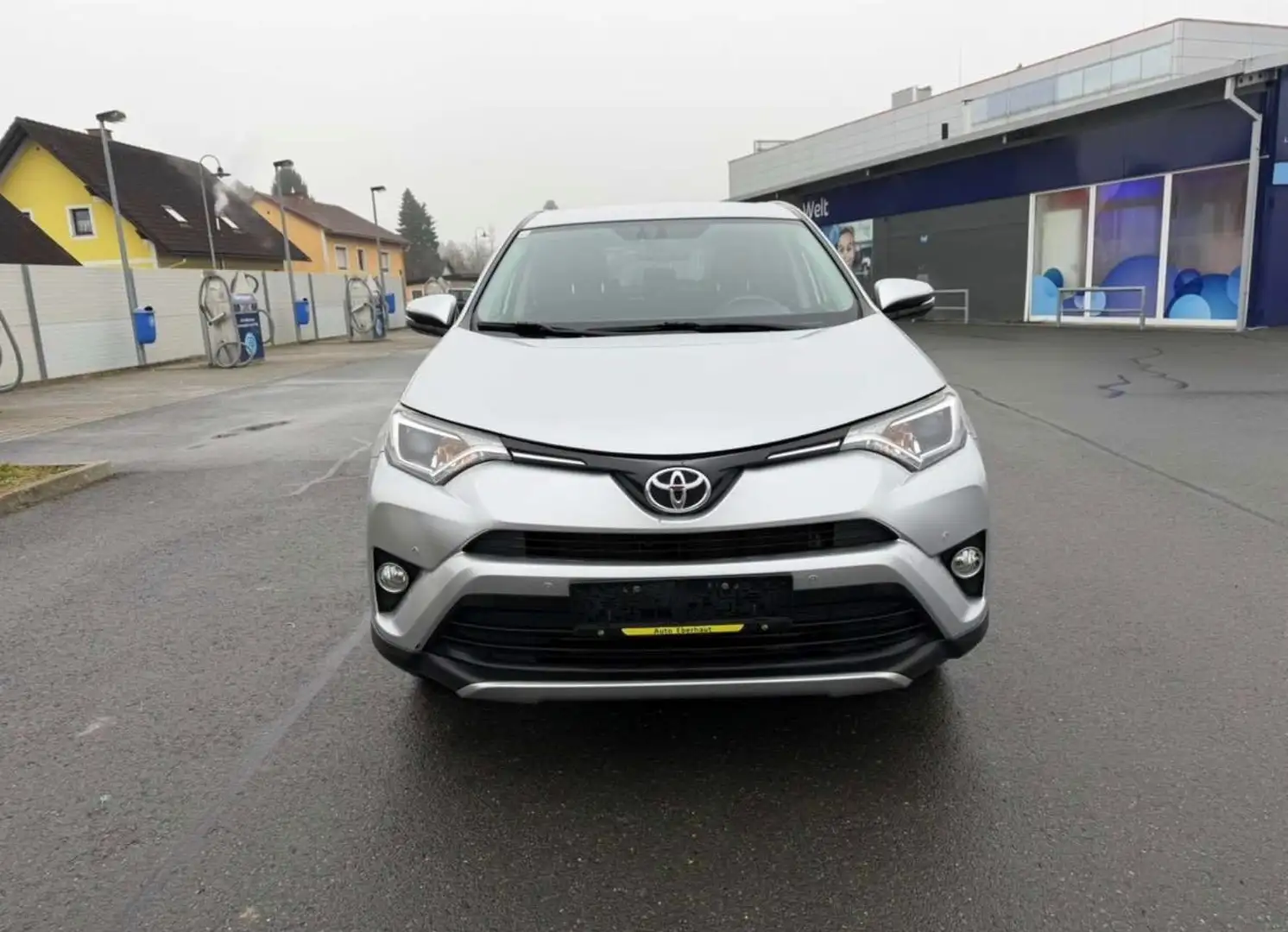 Toyota RAV 4 RAV4 2,0 D-4D Lounge 2WD Lounge Grau - 1