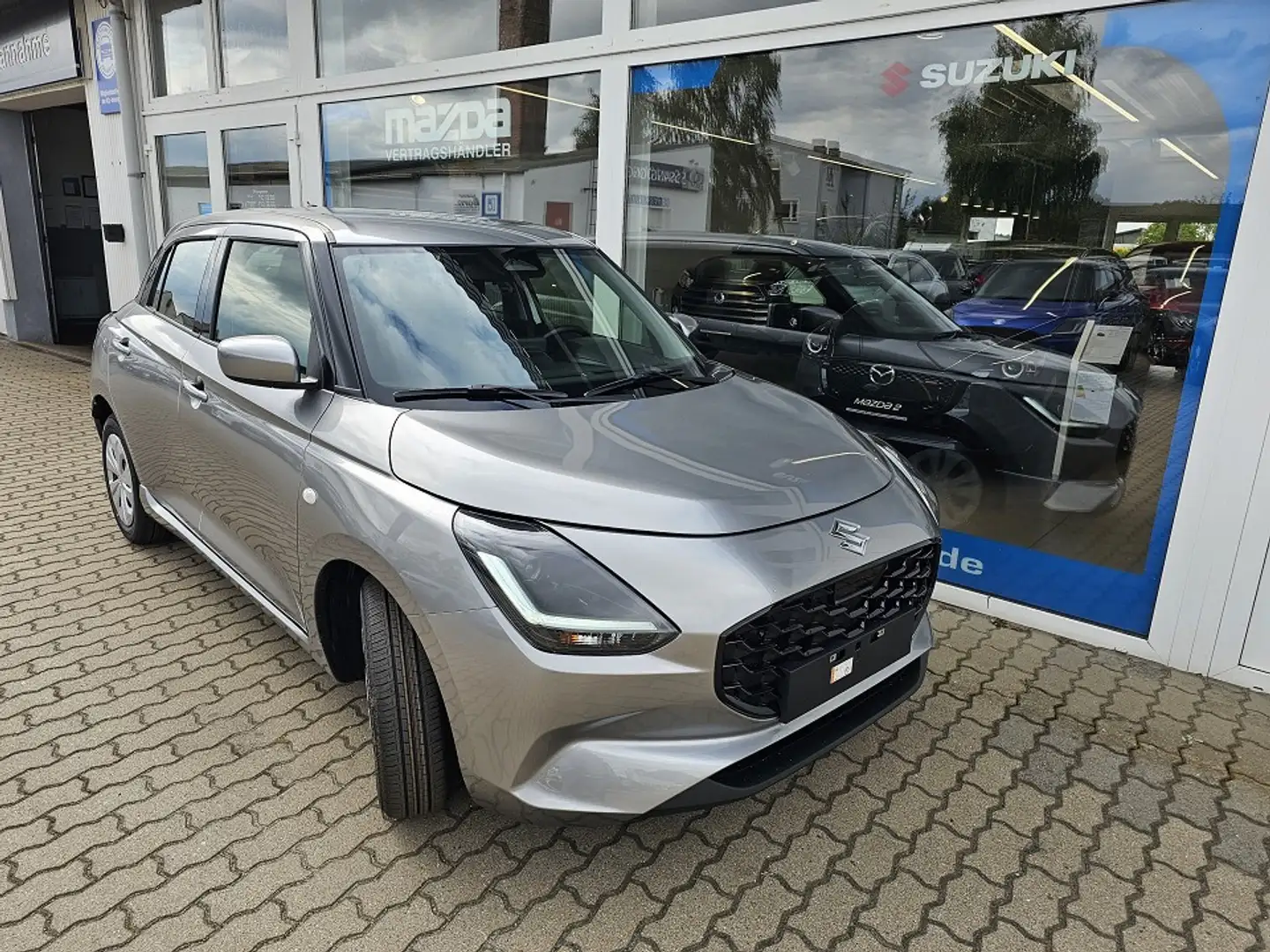 Suzuki Swift 1.2 Hybrid Club Club Argent - 1