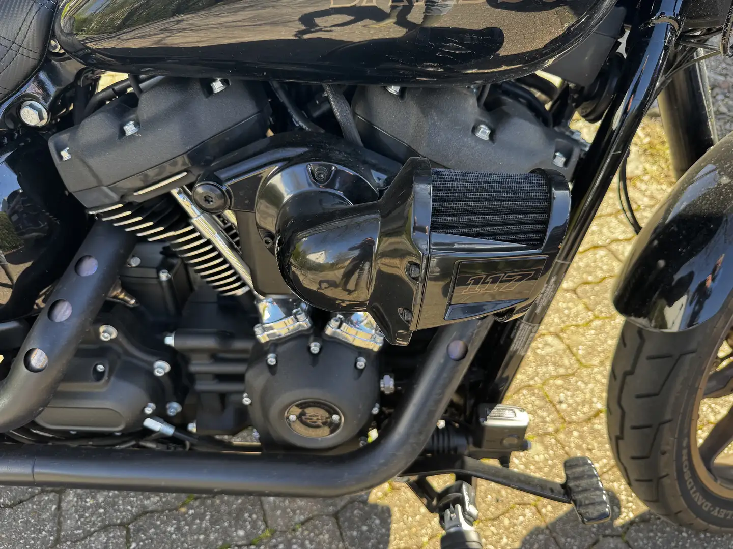 Harley-Davidson Lowrider S Loe Rider S schwarz mit Werksgarantie - 2