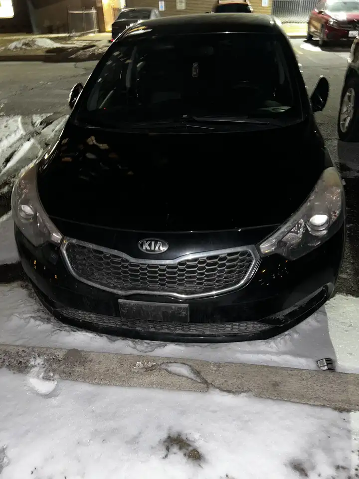 Kia Forte снимка Kia Forte