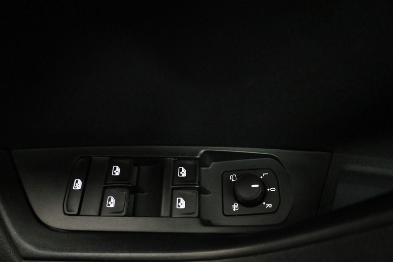 Skoda Karoq Selection 4x4 2.0 TDI DSG Selection, AHK, LED, ... — photo 7