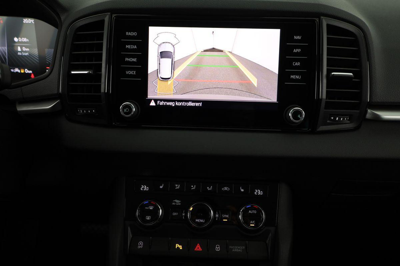 Skoda Karoq Selection 4x4 2.0 TDI DSG Selection, AHK, LED, ... — photo 6