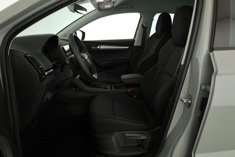 Skoda Karoq Selection 4x4 2.0 TDI DSG Selection, AHK, LED, ... — photo 10