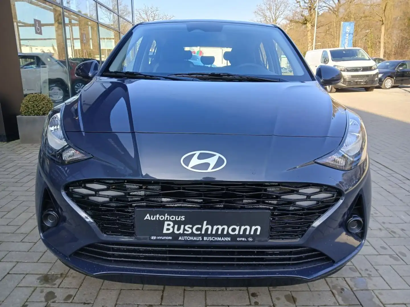 Hyundai i10 1.2 AMT Trend +Komfort-Paket+ Grau - 2