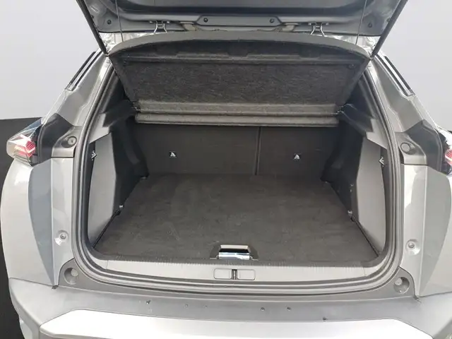 Peugeot 2008 view 7