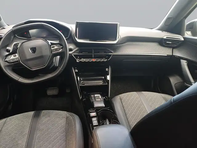 Peugeot 2008 view 10