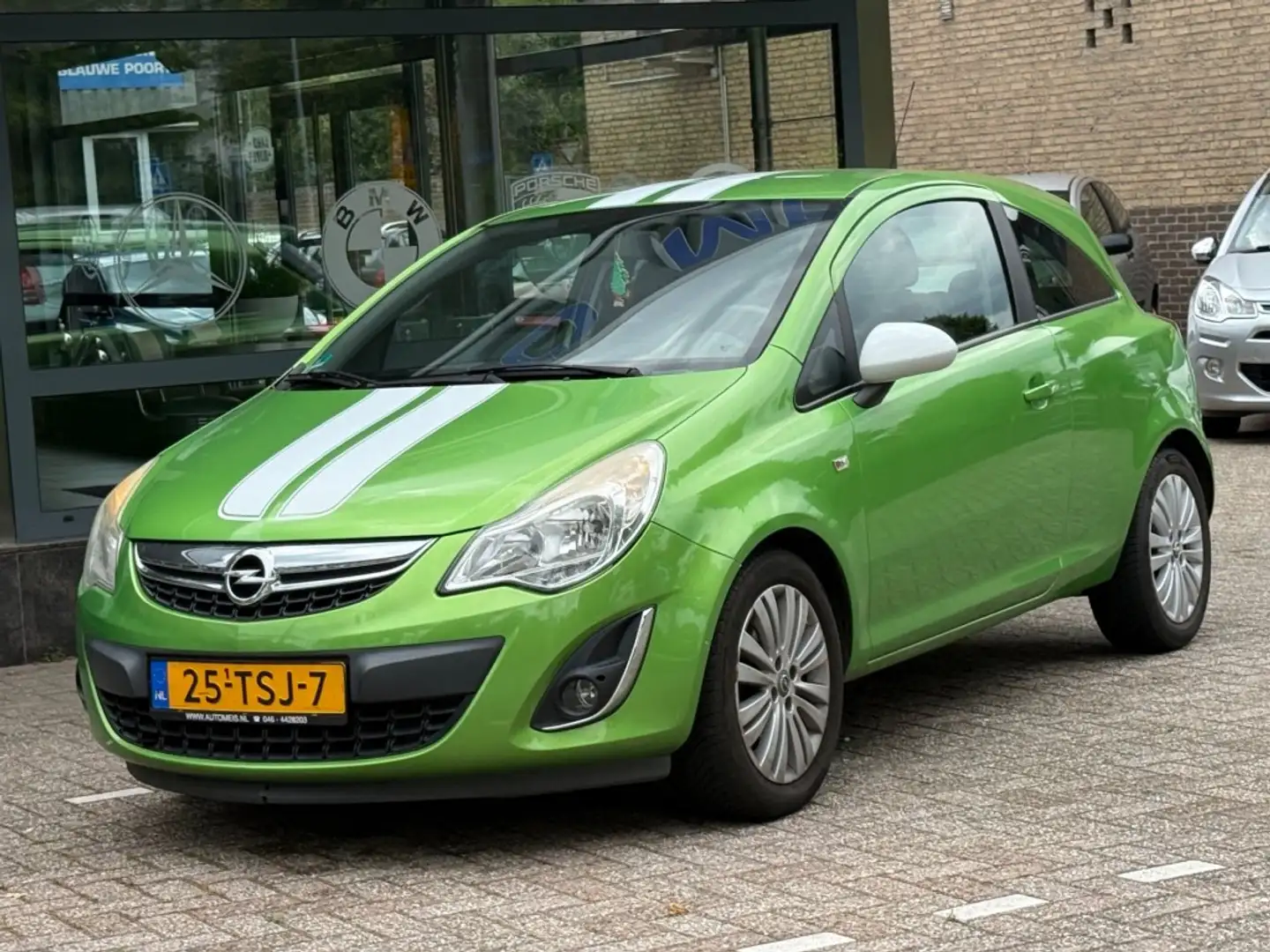 Opel Corsa 1.2 EcoFlex Anniversary Edition LPP - PROBLEM GASK Groen - 2
