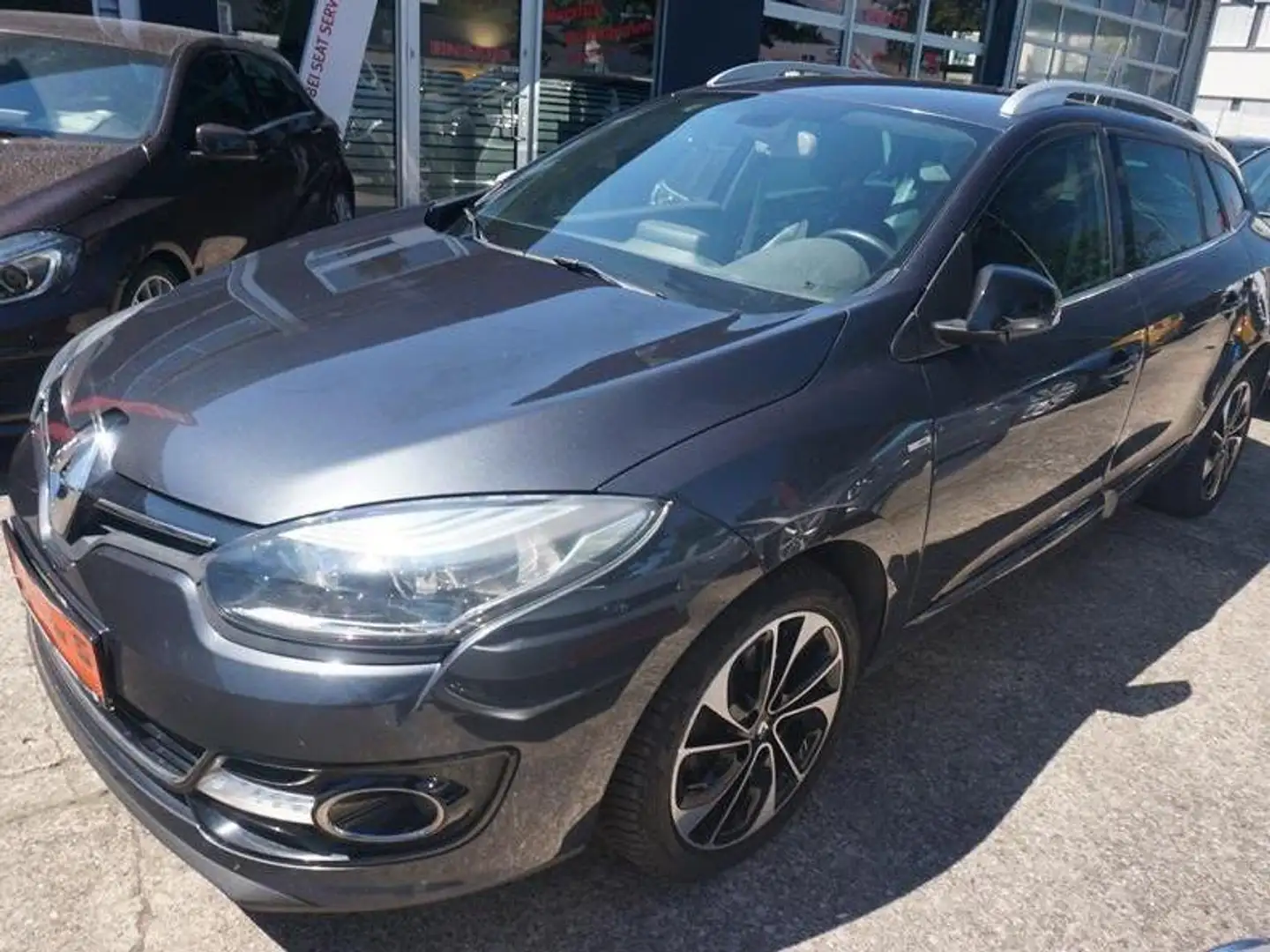 Renault Megane BOSE Edition Grau - 1