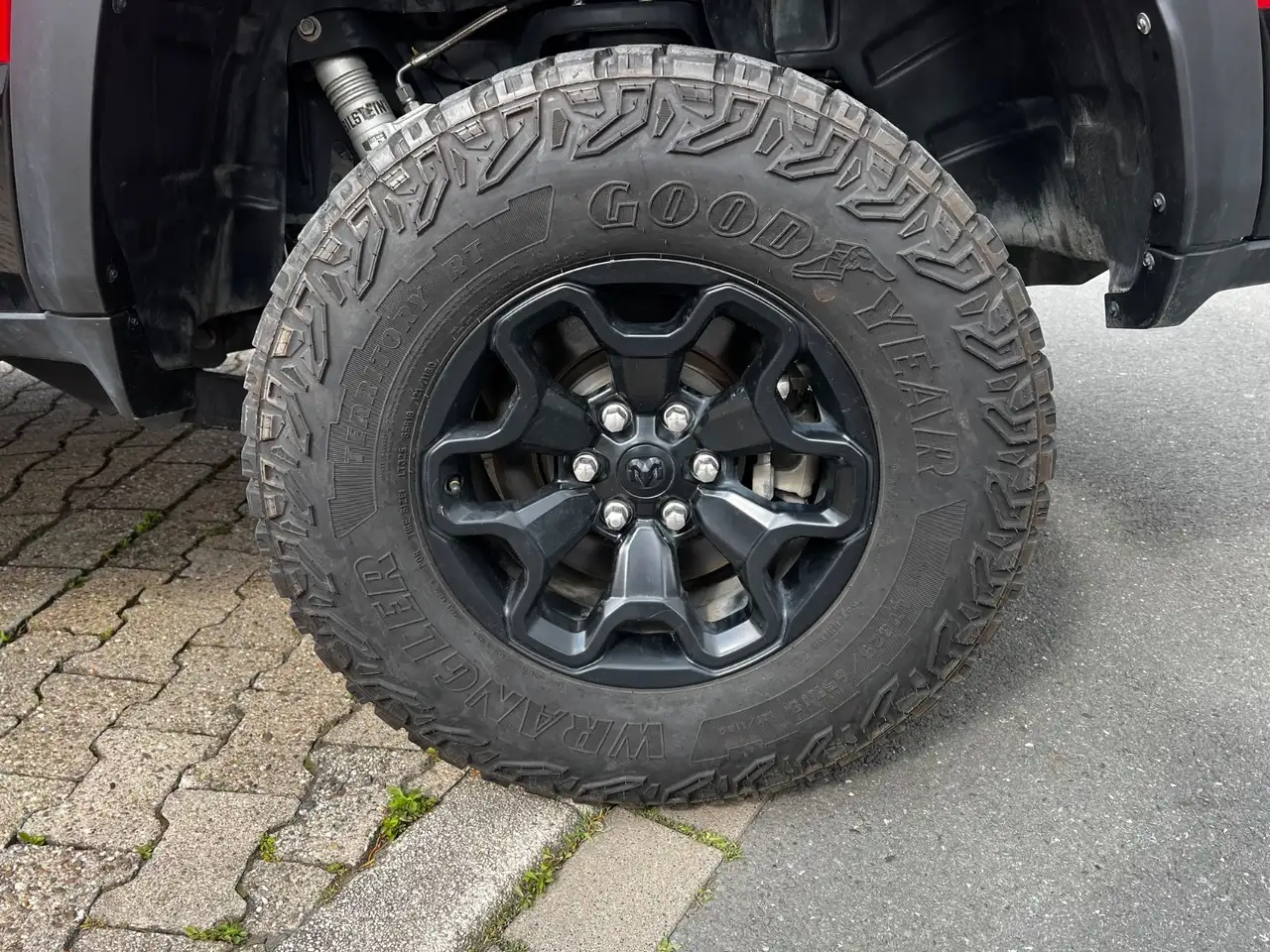 Dodge RAM 2022 — фото 10