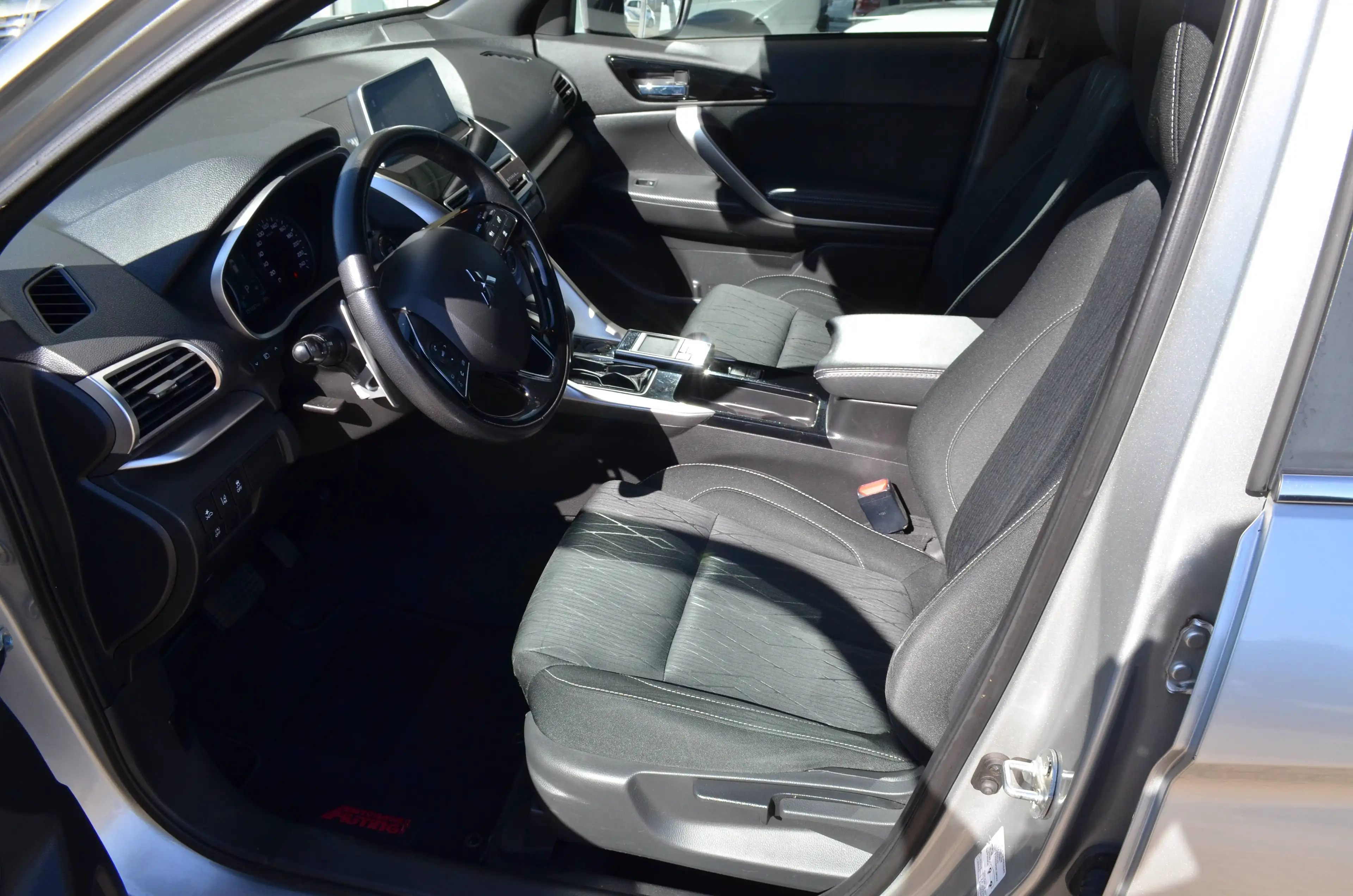 Mitsubishi Eclipse Cross Eclipse Cross 1.5 T-MIVEC 2WD CVT Diamant + — photo 7