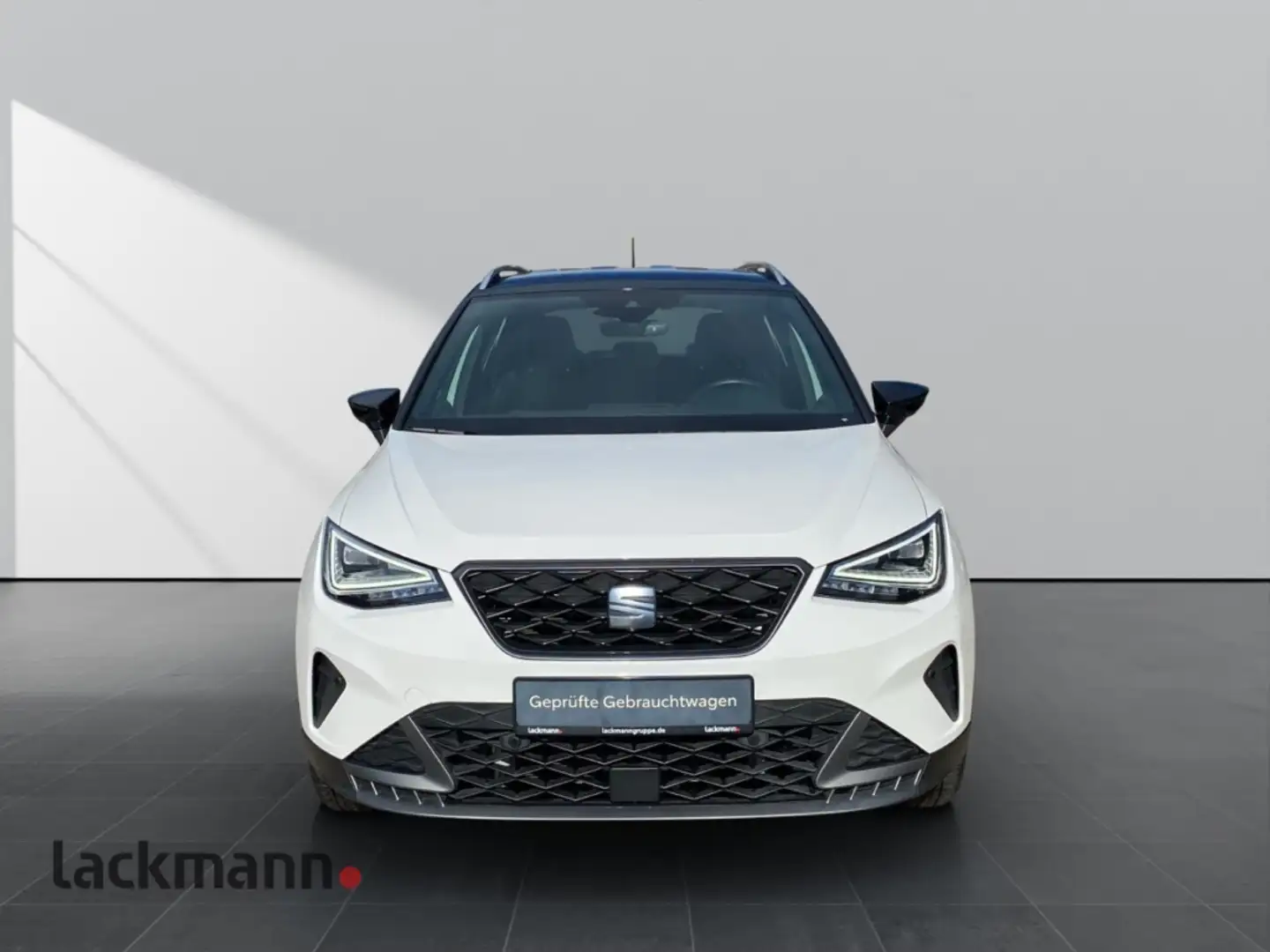 SEAT Arona 1.0 FR*Navi*LED*Kamera*Apple-CarPlay* Weiß - 2