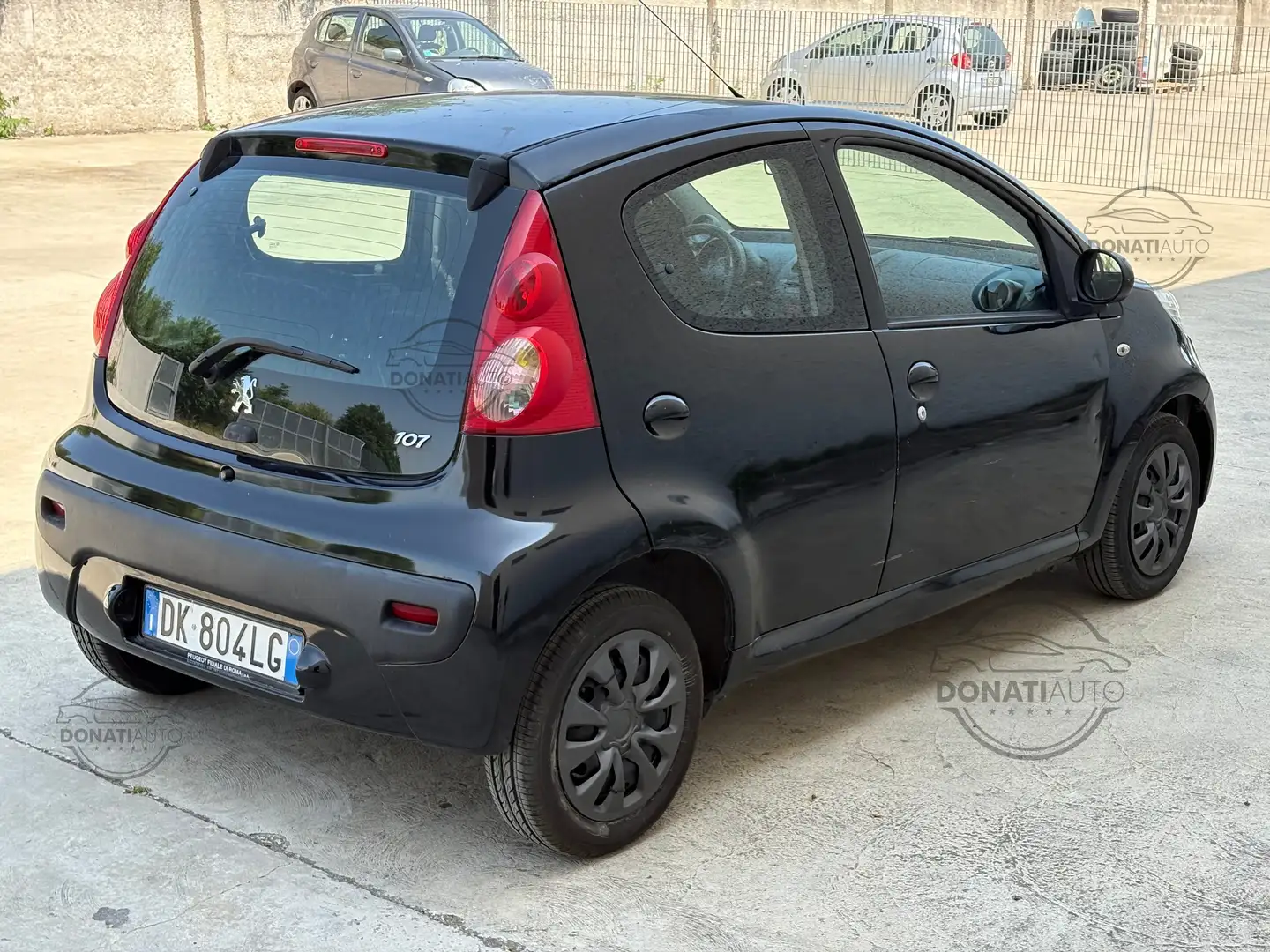 Peugeot 107 5p 1.0 Benzina 12v Neopatentati Cambio Manuale Negro - 2