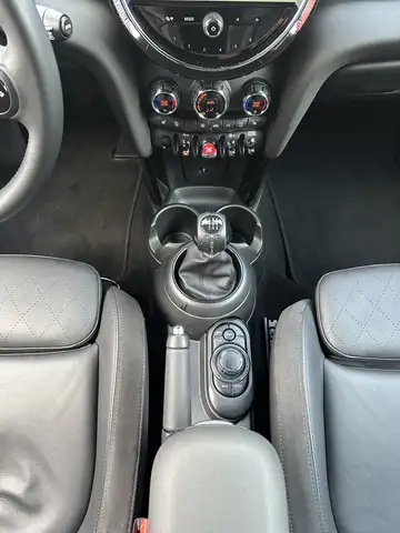 Mini Cooper Cooper view 12
