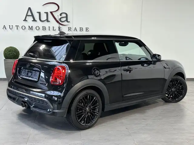 Mini Cooper Cooper view 5