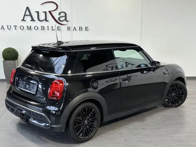 Mini Cooper Cooper view 4
