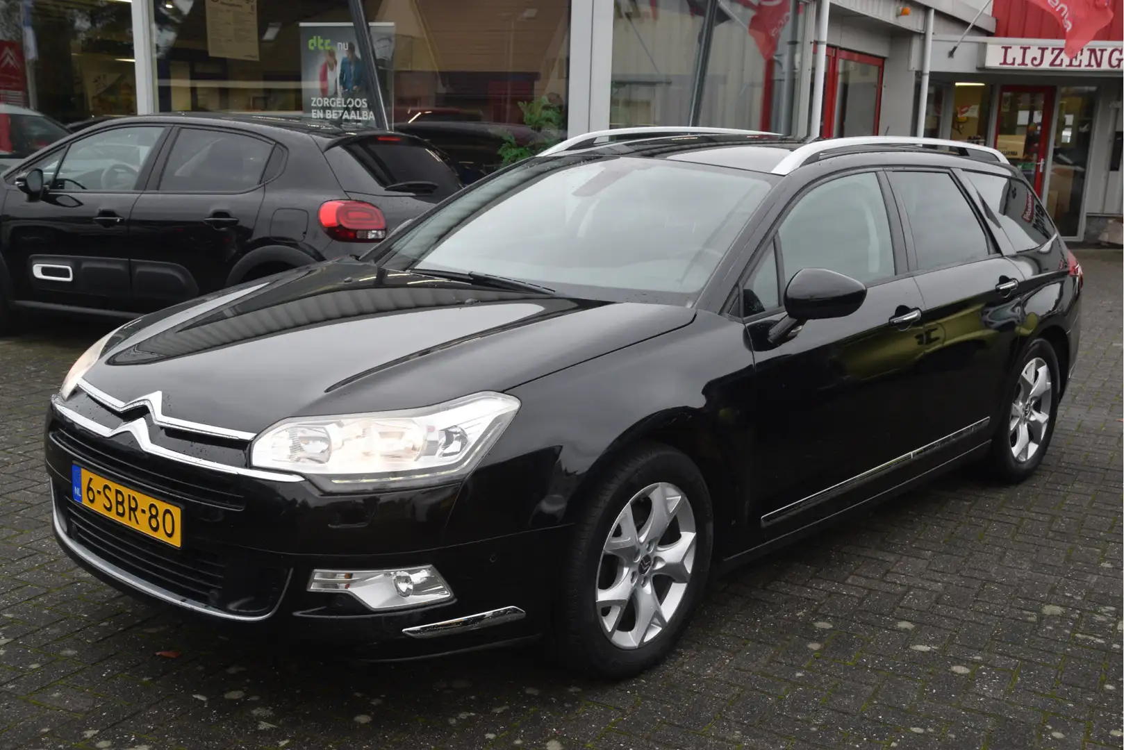 Citroen C5 Tourer 1.6 THP Business Hydraulische | Navi | Trek Zwart - 2