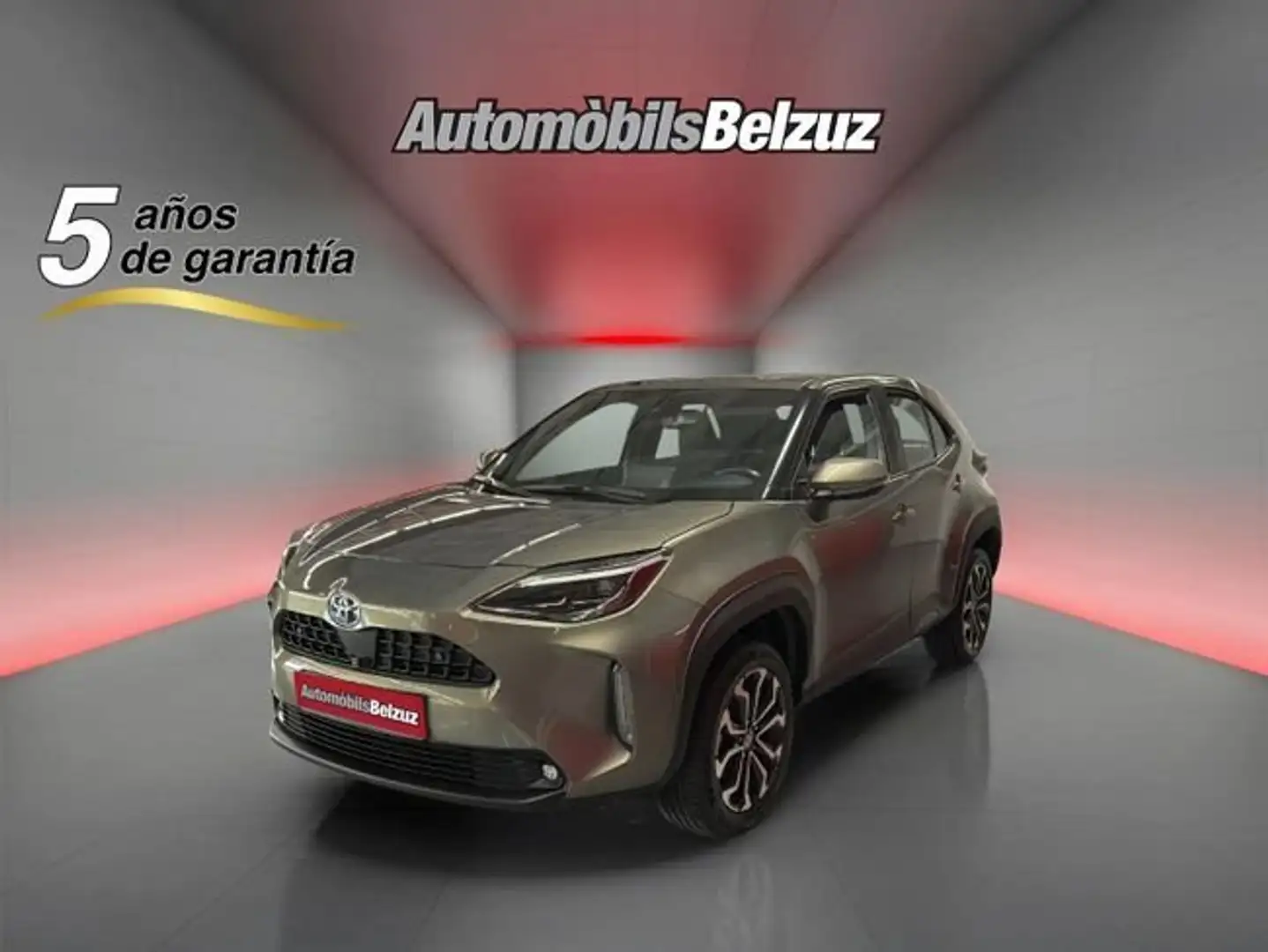 Toyota Yaris 120H 1.5 Business Plus Verde - 1