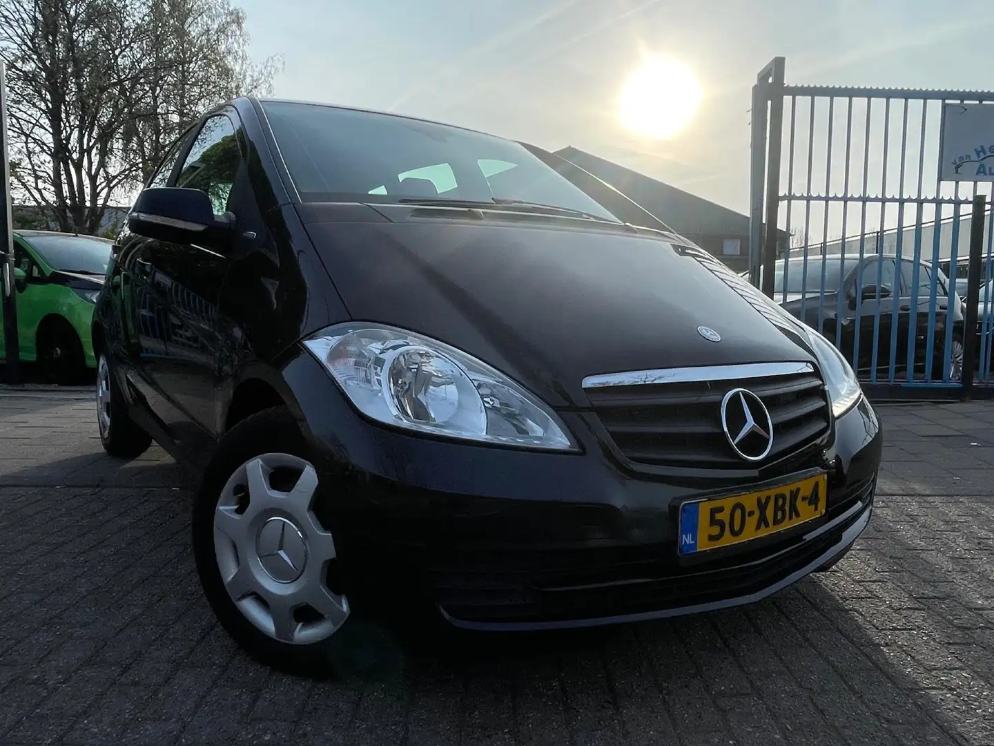 Mercedes-Benz A 160 Business Class A-C Elek Pakket Navi Nw Apk Černá - 2