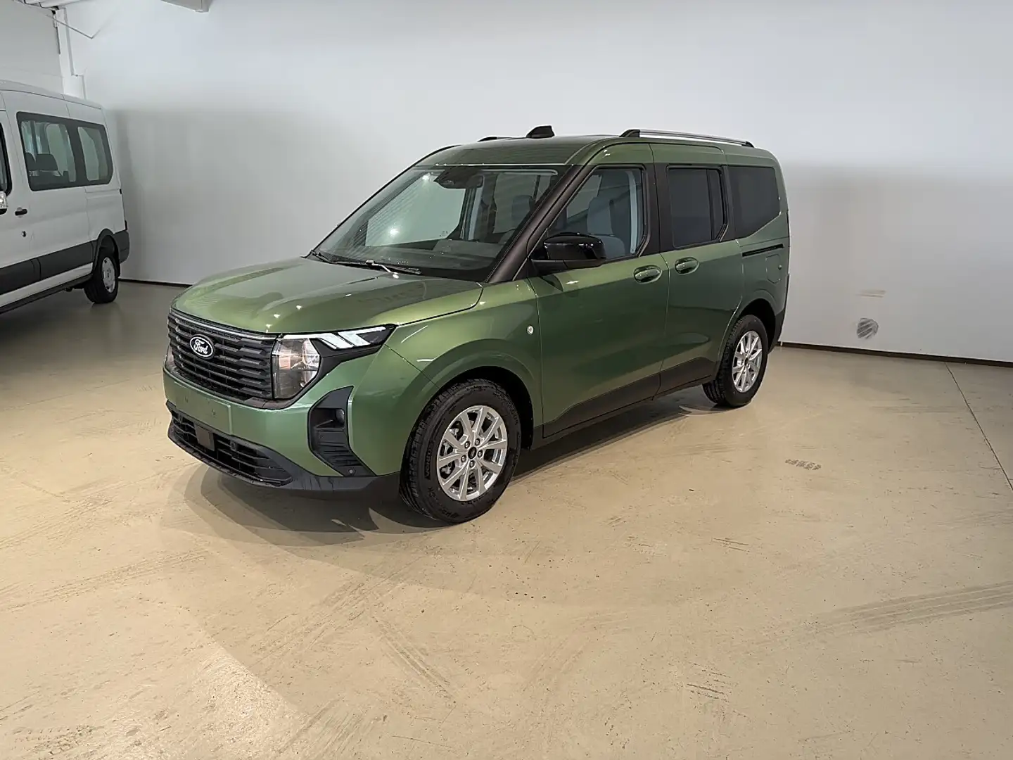 Ford Tourneo Courier 1,0 EcoBoost Titanium *5 Jahre Garantie* Grün - 1