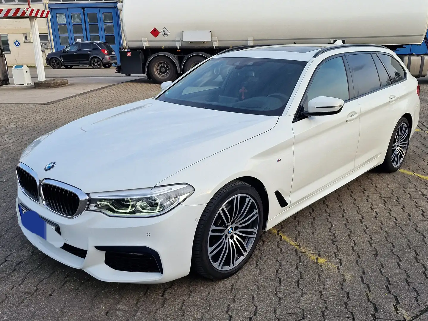 BMW 520 520d Touring Aut. Sport Line Weiß - 1