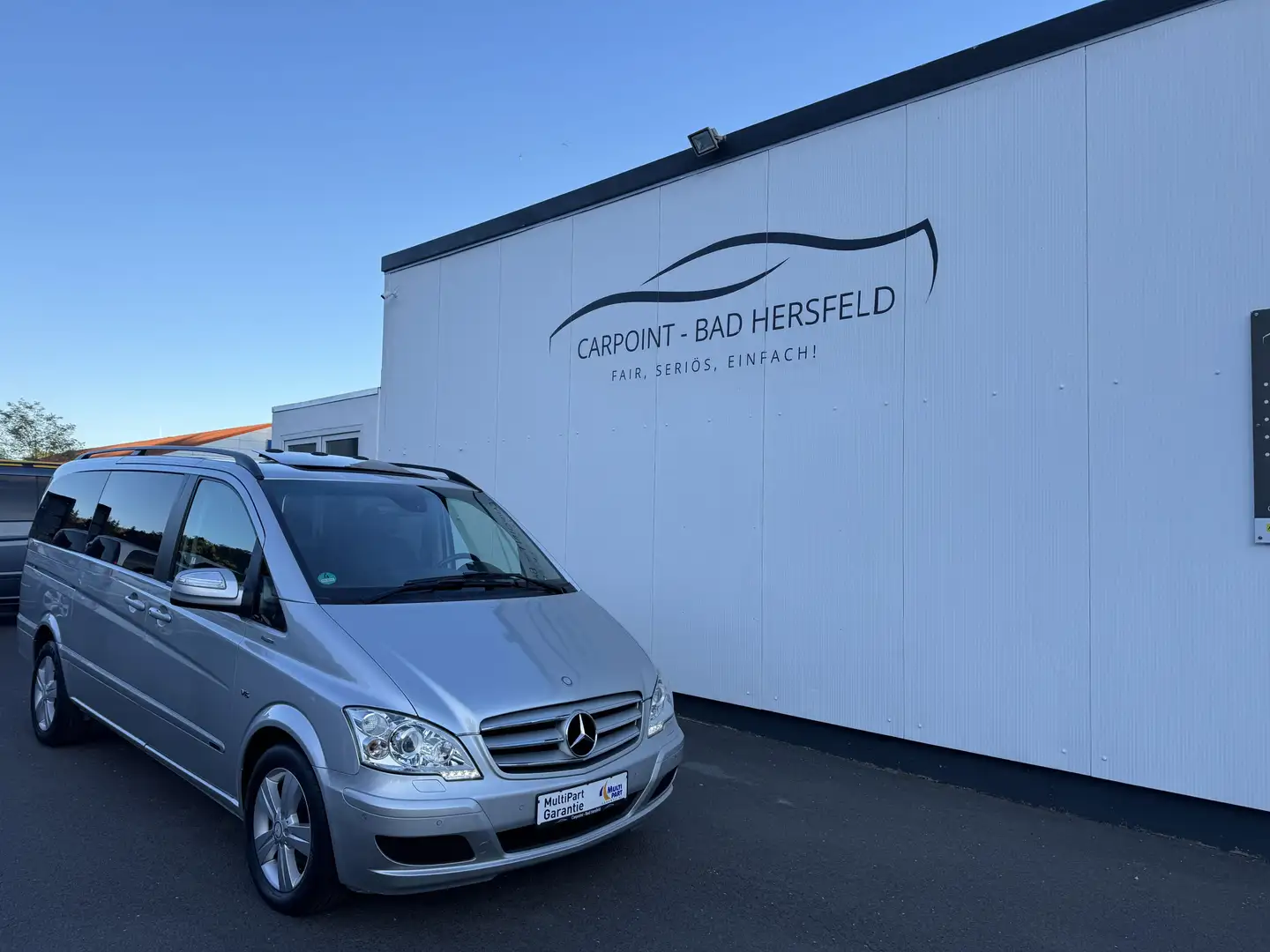 Mercedes-Benz Viano 3.0 CDI Ambiente Edition lang (639.813) Silber - 1