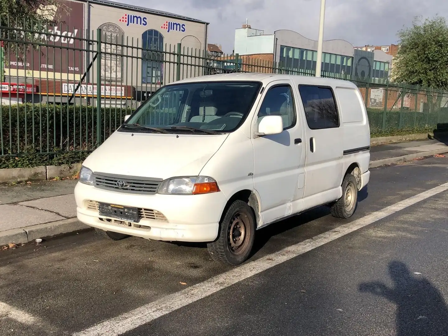 Toyota Hiace 2.5 Turbo D4D LX (Hayon/Achterklep) - 1