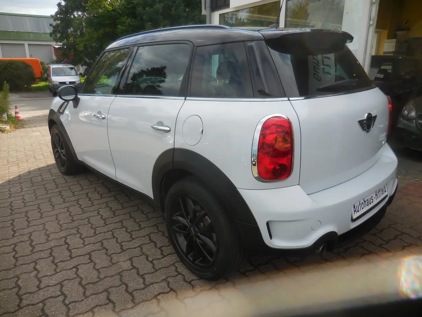 MINI Cooper S Countryman Klimaaut Pano Xenon 17Alus Bílá - 2