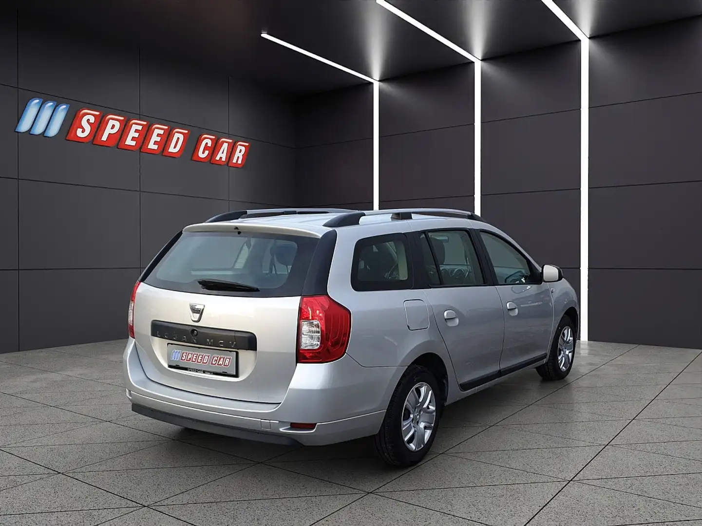Dacia Logan MCV Supreme dCi 90 S&S Grau - 2